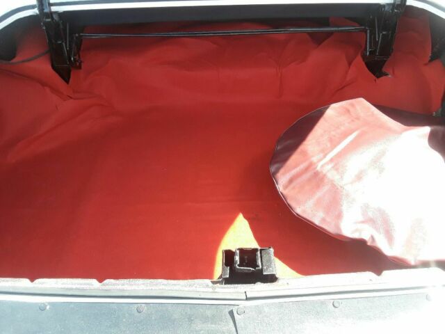 1968 Cadillac DeVille Convertible - photo 13