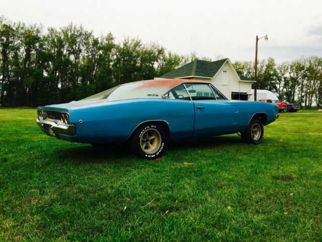 1968 Dodge Charger - photo 2