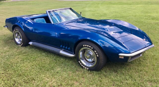 1968 Chevrolet Corvette Roadster 2 Tops 427 L36 390 HP M21 4-spd Manual - photo 10
