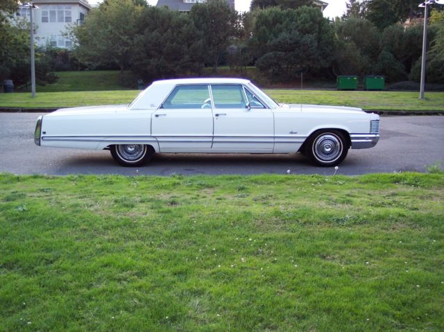 1968 Chrysler Imperial Crown - photo 3