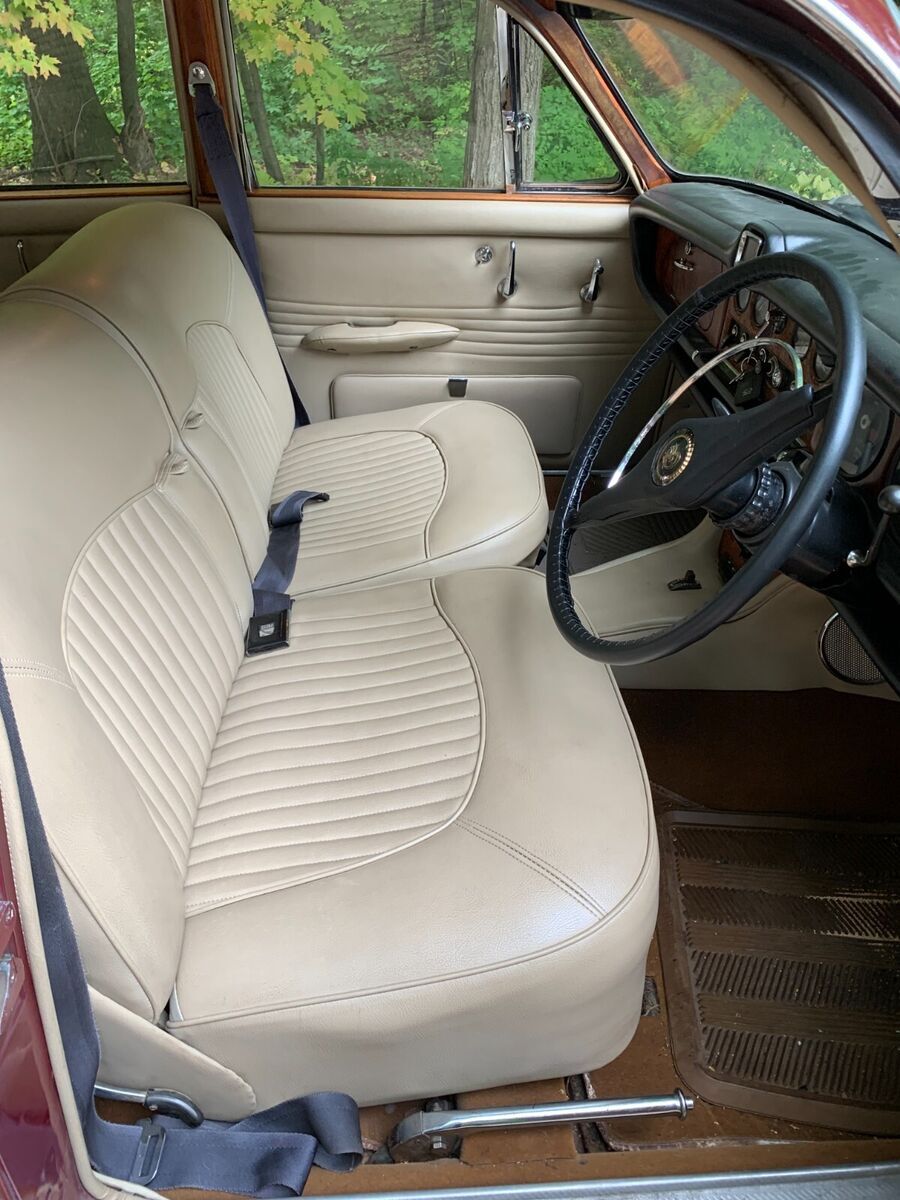 1968 Jaguar 420 - photo 11