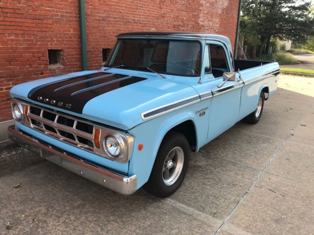 68 DODGE D-100 CUSTOM CAB, BIG WINDOW, CLIFFORD RESEARCH EQUIPPED 1968 Dodge Other Pickups