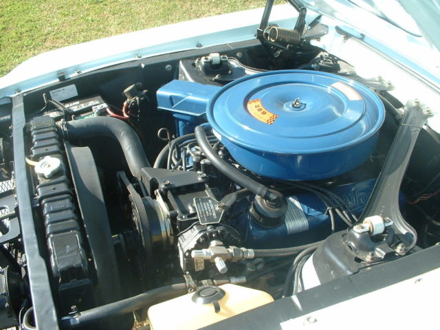 1968 Ford Mustang two tone blue interior, black vinyl top - photo 3