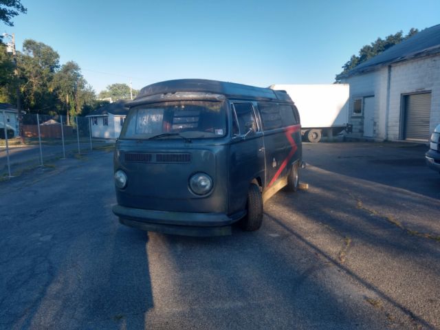 68 VW bus pop top 1968 Volkswagen Bus/Vanagon