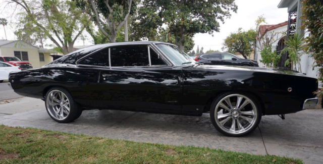 1968 Dodge Charger - photo 3