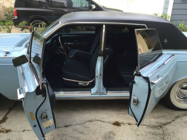 1968 Lincoln Continental - photo 13