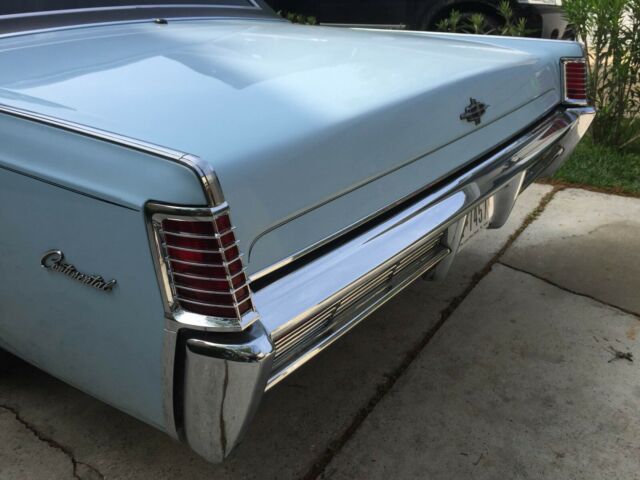 1968 Lincoln Continental - photo 7