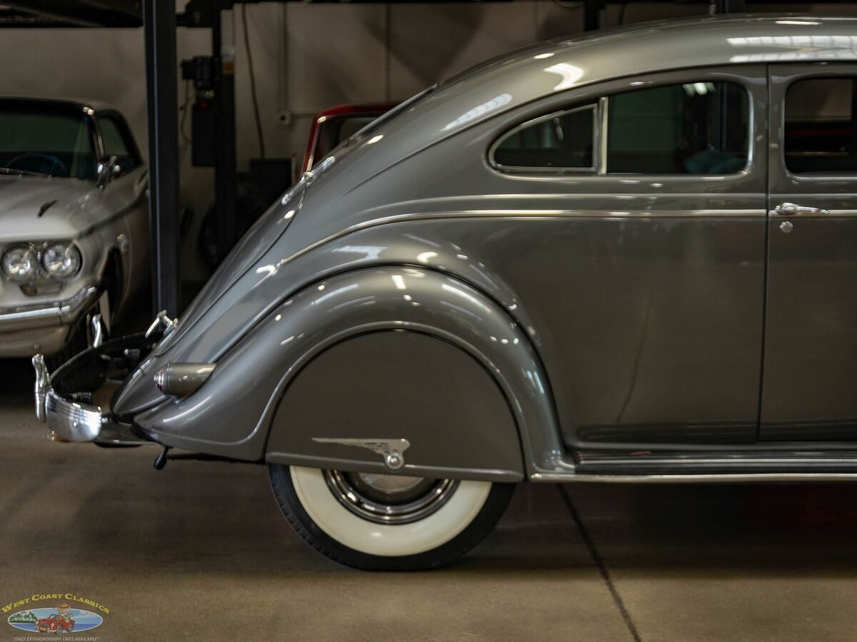 1937 Chrysler Airflow Series C-17 2 Door Coupe - photo 2