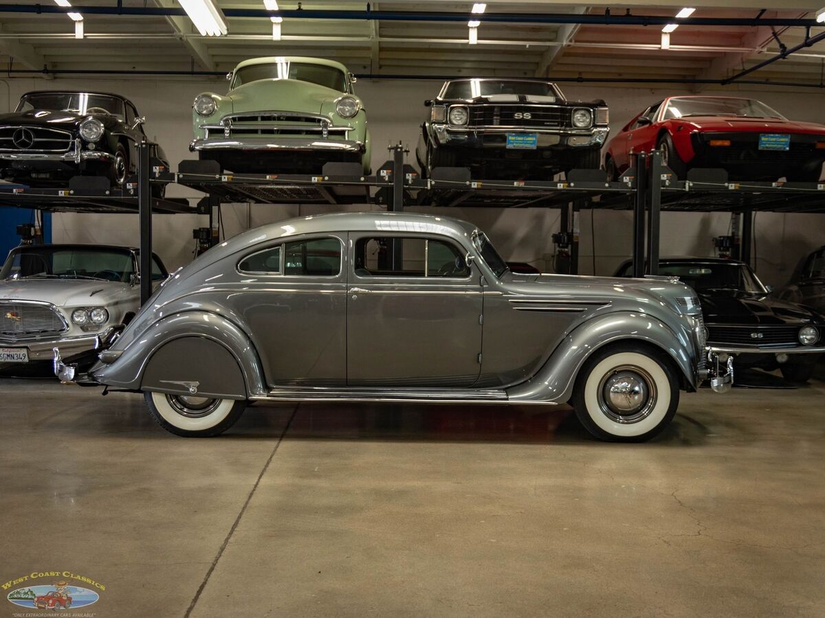 1937 Chrysler Airflow Series C-17 2 Door Coupe - photo 3