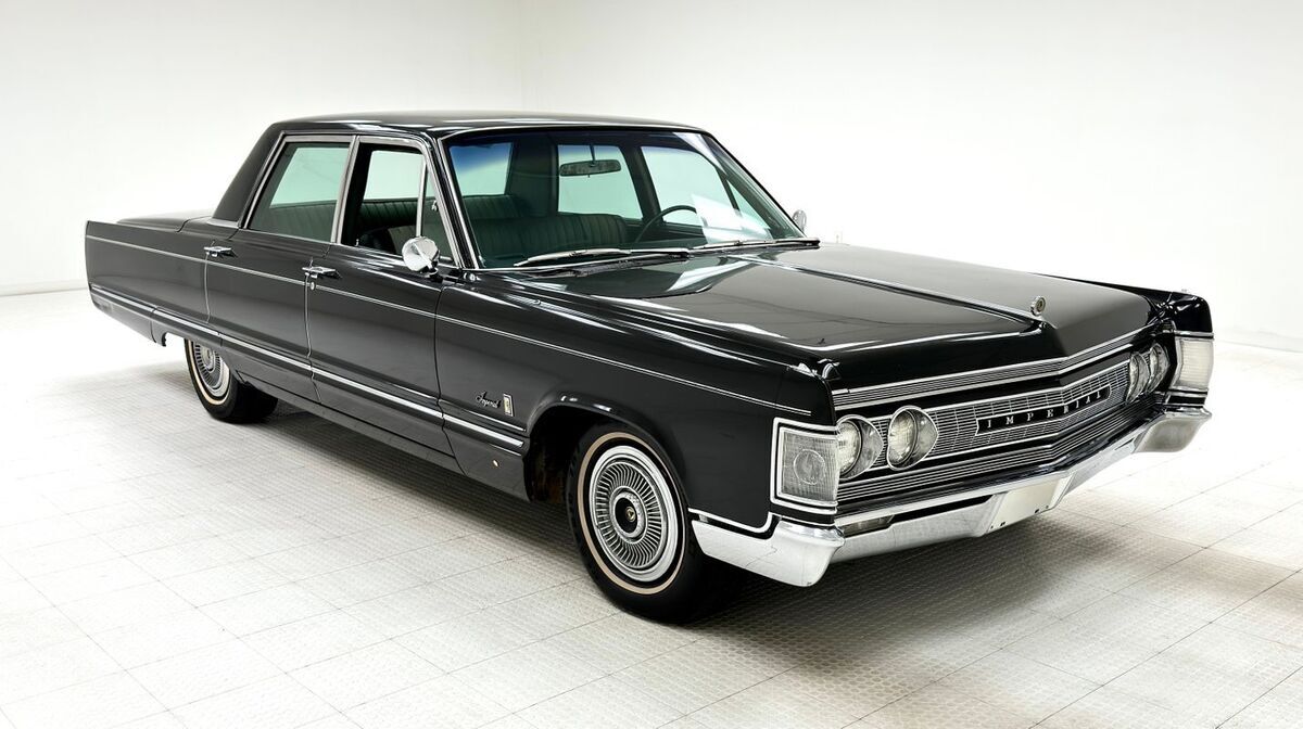 1967 Chrysler Imperial Crown 4 Door Sedan - photo 7