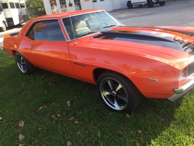 1969 Chevrolet Camaro RS - photo 4
