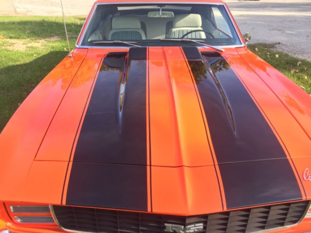 1969 Chevrolet Camaro RS - photo 6