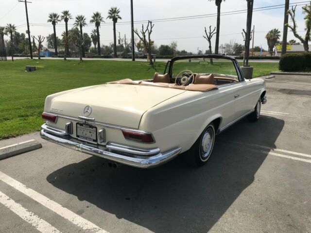 1969 Mercedes-Benz 200-Series Custom "Chop Top" Convertible - photo 5