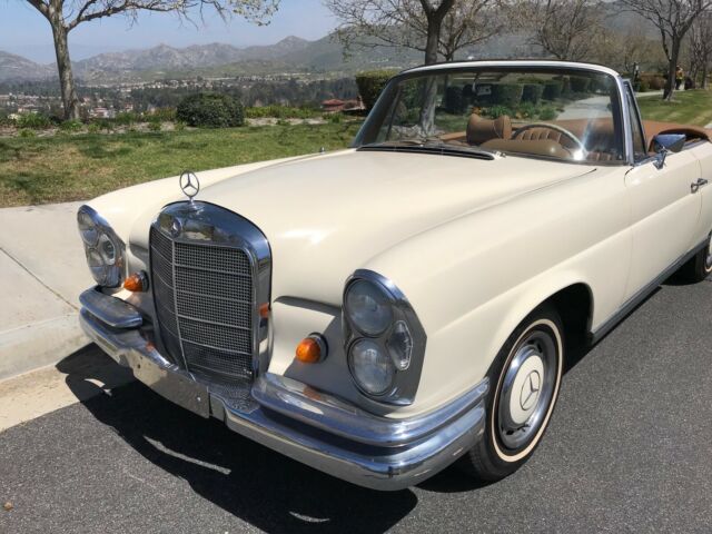 1969 Mercedes-Benz 200-Series Custom "Chop Top" Convertible - photo 8