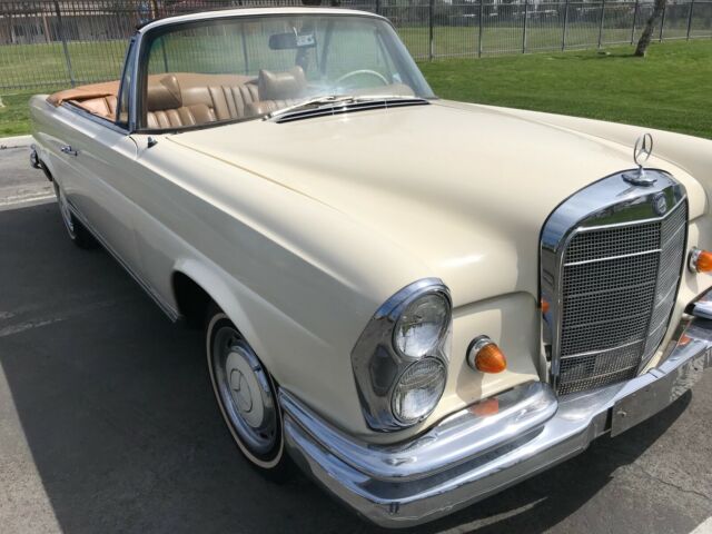 1969 Mercedes-Benz 200-Series Custom "Chop Top" Convertible - photo 9