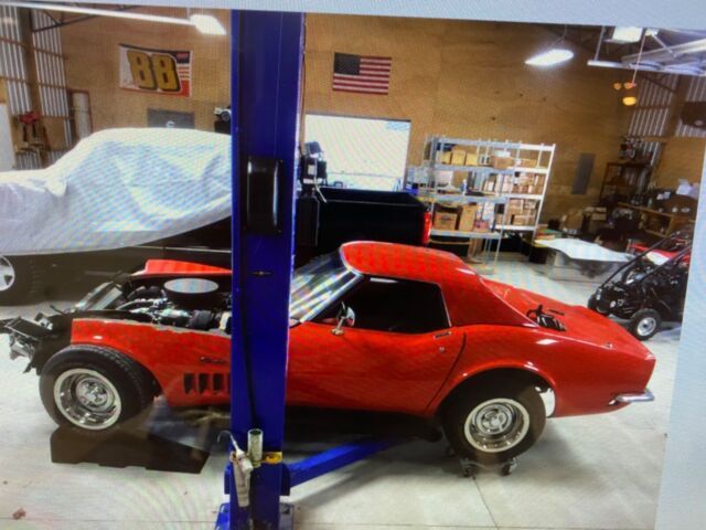 1969 Chevrolet Corvette - photo 2