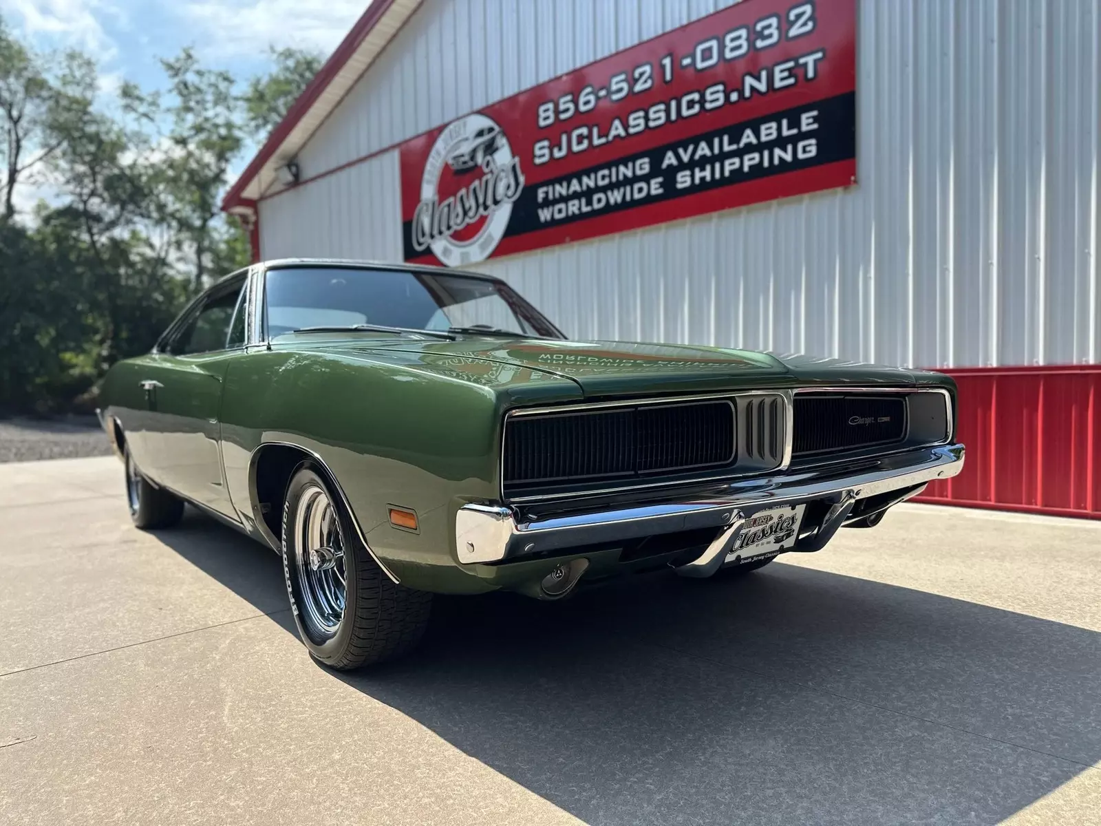 1969 Dodge Charger SE 383 Automatic A/C Power Windows - Survivor - photo 2