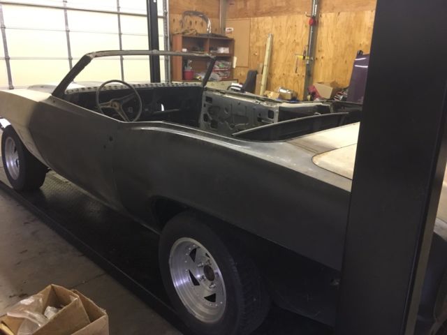 1969 Pontiac Firebird convertible - photo 4