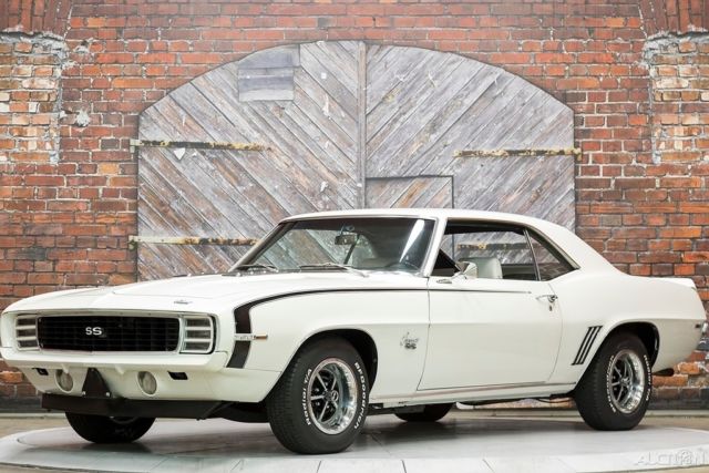 1969 Chevrolet Camaro RS/SS 350/300 Auto - photo 2
