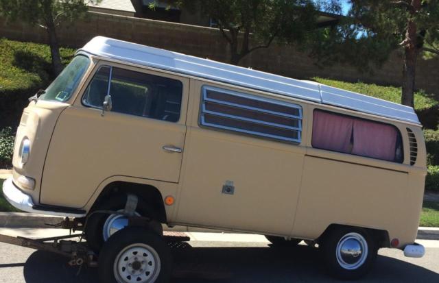69 Westfalia Camper Van Bus VW 1969 Volkswagen Bus/Vanagon