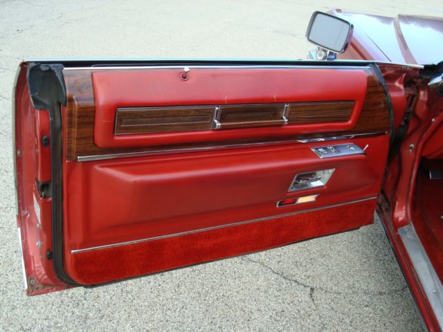 1976 Cadillac DeVille 2 DR COUPE - photo 12