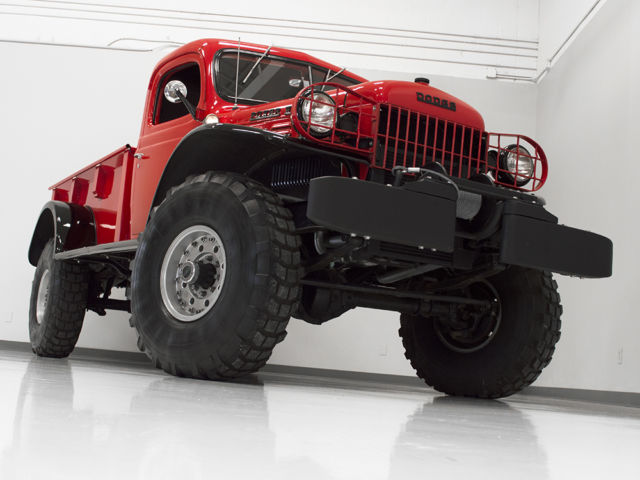 6BT Cummis Turbo Diesel, 5-speed, Dana 60 axles, pro-built, fast, functional 1946 Dodge Power Wagon WDX