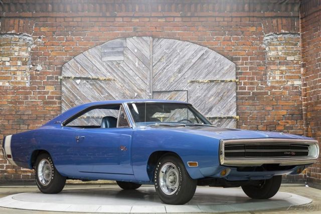 1970 Dodge Charger 440 Six Pack Super Track Pak 4-Speed Pistol Grip - photo 10