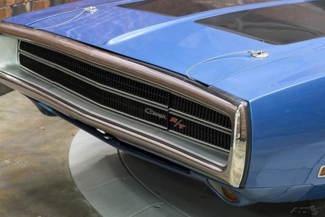 1970 Dodge Charger 440 Six Pack Super Track Pak 4-Speed Pistol Grip - photo 4