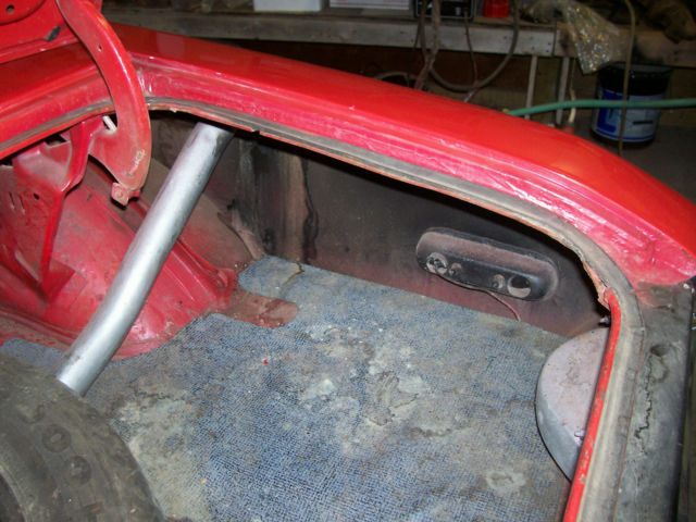 1970 Dodge Challenger 2 door coupe - photo 12