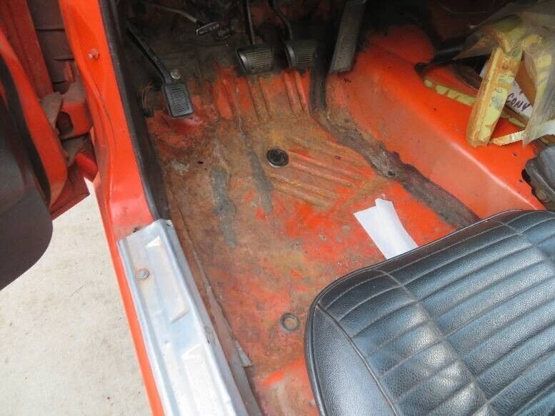 1970 Dodge Challenger - photo 5