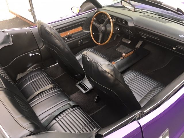 1970 Dodge Challenger convertible power top R/T stripe - photo 8