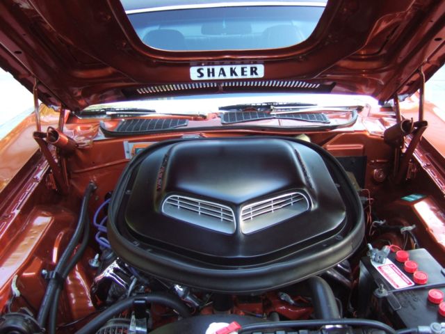 1970 Dodge Challenger R/T - photo 11