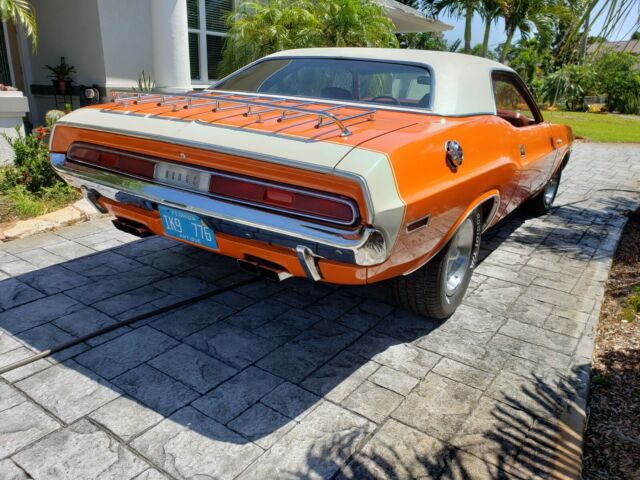 1970 Dodge Challenger R/T - photo 7