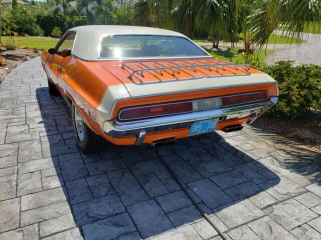 1970 Dodge Challenger R/T - photo 8