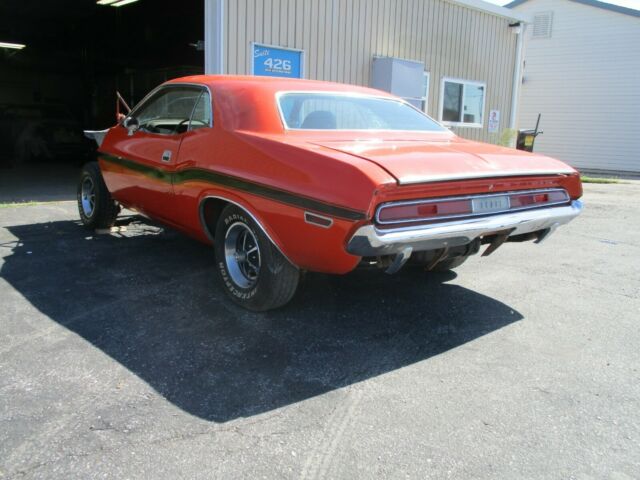 1970 Dodge Challenger - photo 2