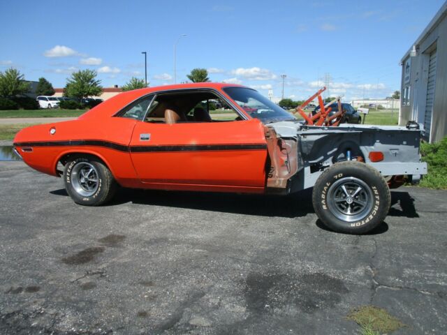 1970 Dodge Challenger - photo 5