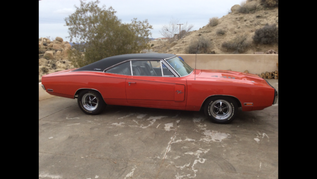1970 Dodge Charger R/T - photo 2