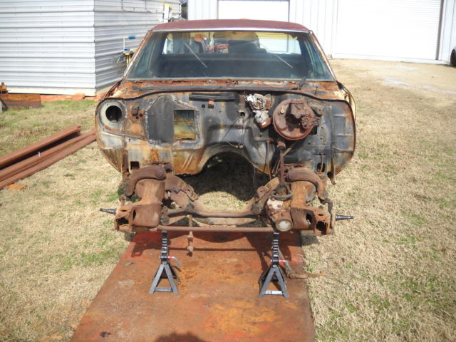 1970 Chevrolet El Camino had black top - photo 2