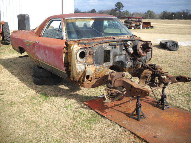 1970 Chevrolet El Camino had black top - photo 3