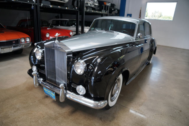 70300 Miles 6.2L V8 AutomaticSedan 1960 Rolls-Royce Silver Cloud II Red Leather