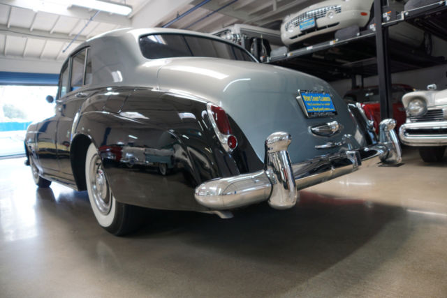 1960 Rolls-Royce Silver Cloud II Red Leather - photo 13