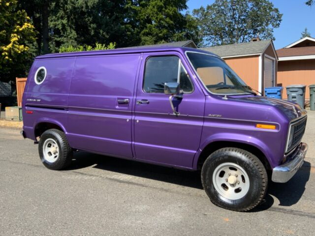 1976 Ford E-Series Van - photo 4