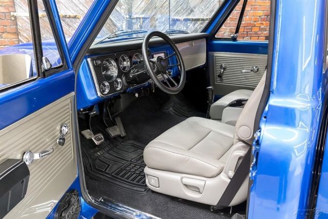1971 Chevrolet C-10 Custom Stepside LT1 Hurst Manual - photo 2