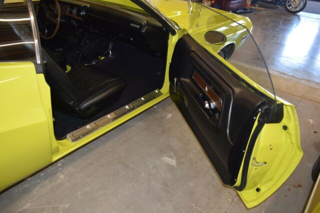 1971 Dodge Challenger - photo 11