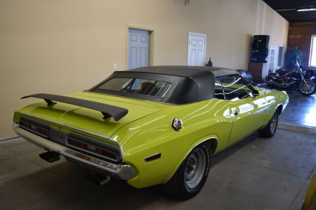 1971 Dodge Challenger - photo 4
