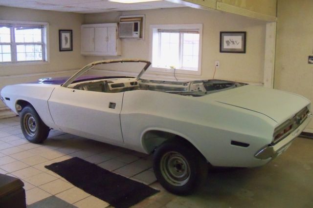1971 Dodge Challenger - photo 2