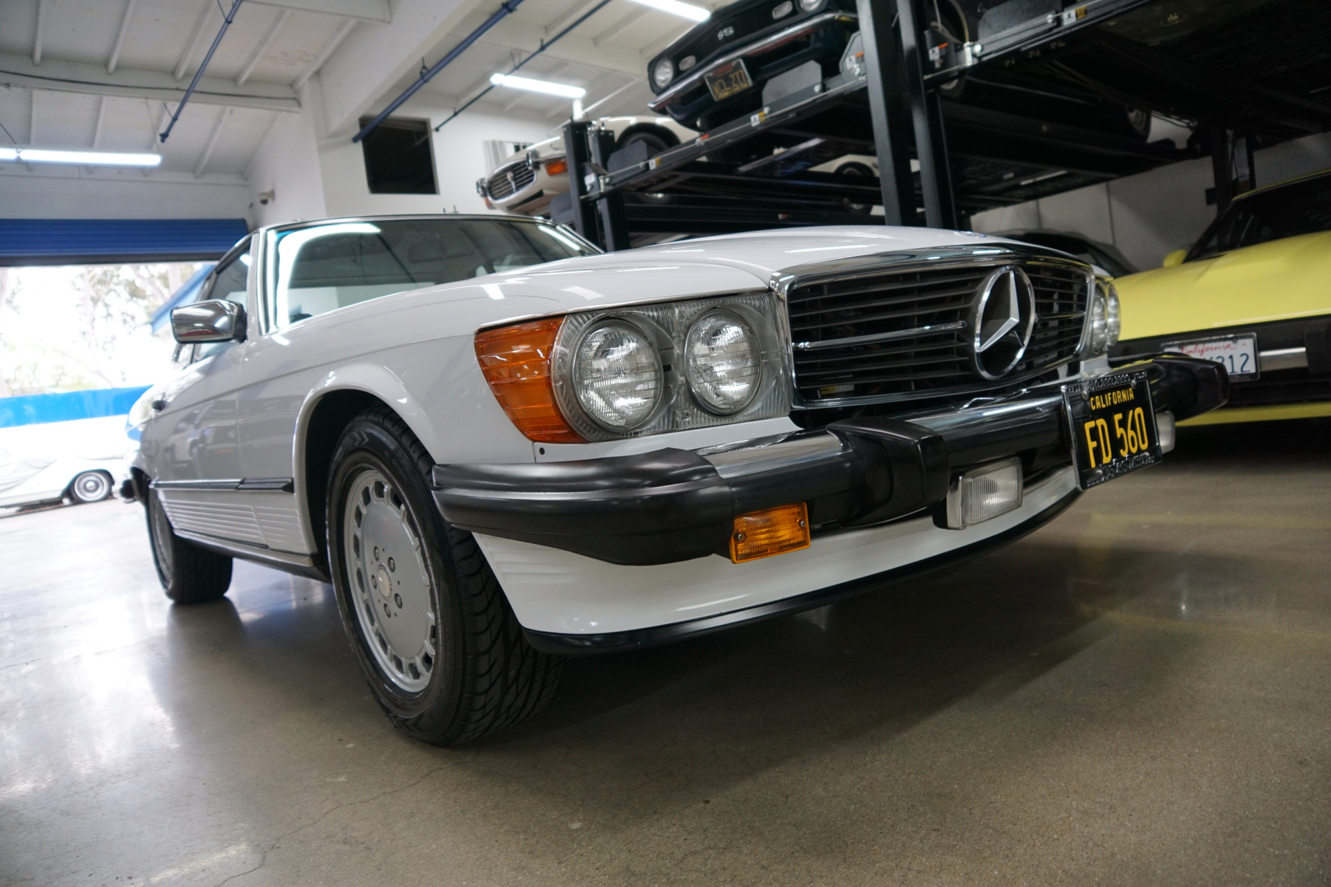 1986 Mercedes-Benz 500-Series 560 SL - photo 6