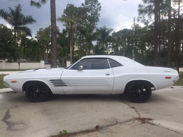 72 Challenger Rallye, 340 4Bbrl, 4 Speed, Lots of Updates and Upgrades 1972 Dodge Challenger Rallye