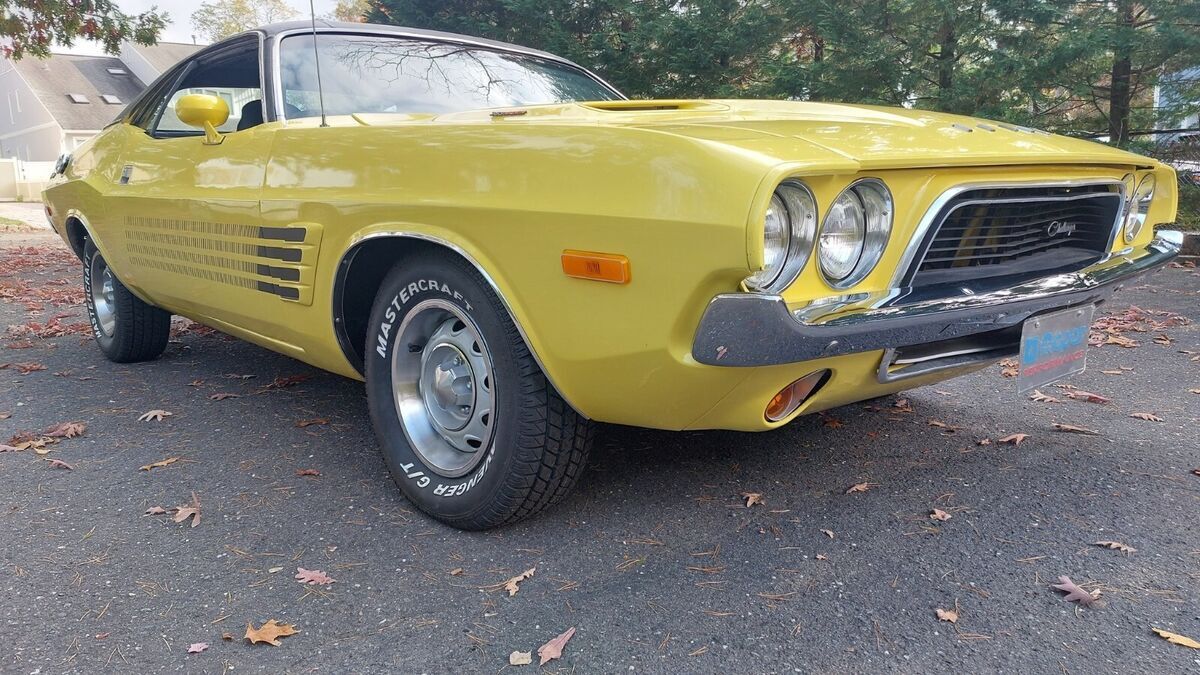 1972 Dodge Challenger - photo 2