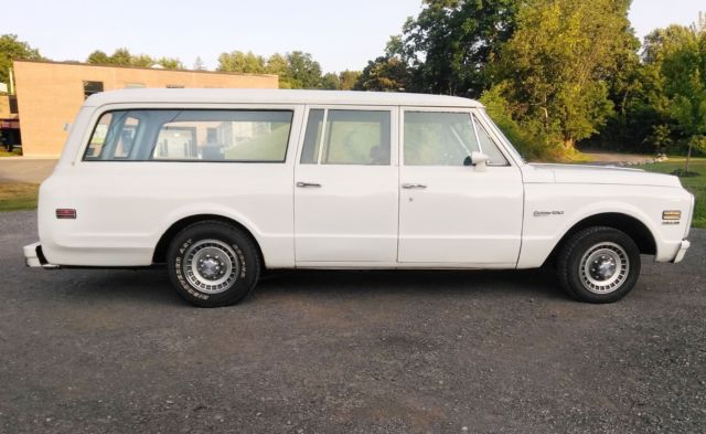 1972 Chevrolet Suburban - photo 4